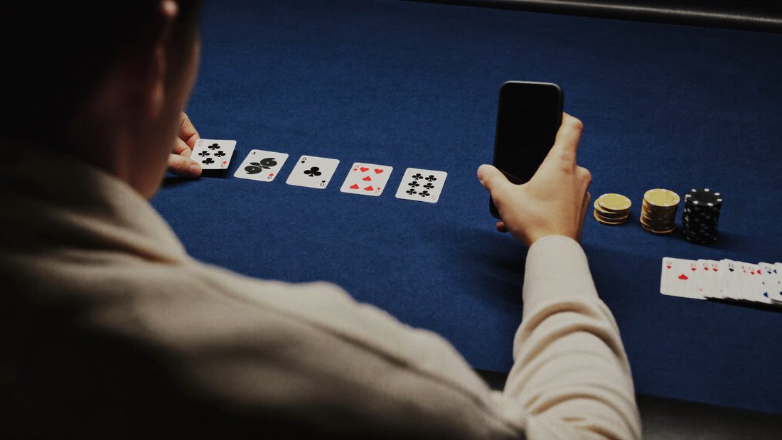 R24 Login: Two Taps Back to the Table You Left